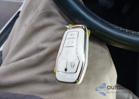 2015 Lincoln Mkz Hybrid from USA, damaged, VIN 3LN6L2LU0FR606706